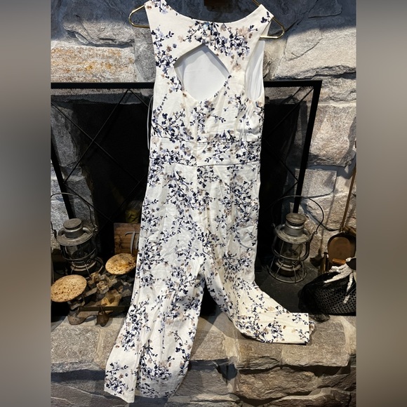 Rabbit rabbit rabbit jumpsuit ! - Picture 3 of 5